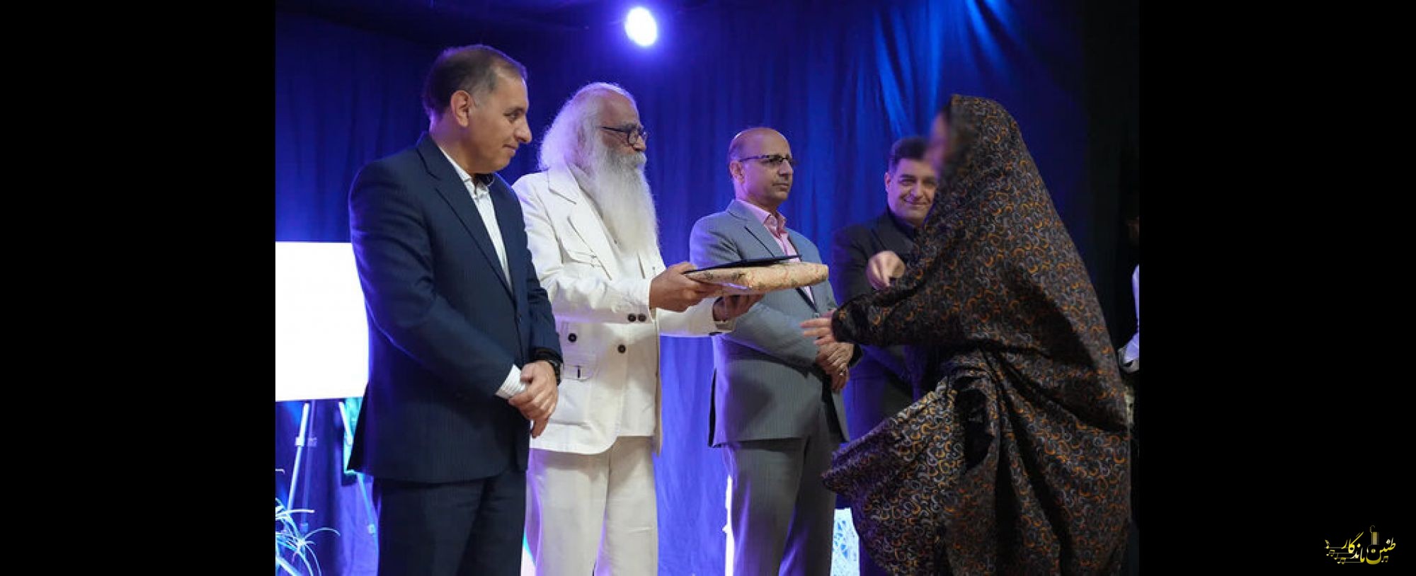 برترین‌های جشنواره‌های تئاتر و موسیقی زندانیان استان یزد تجلیل شدند