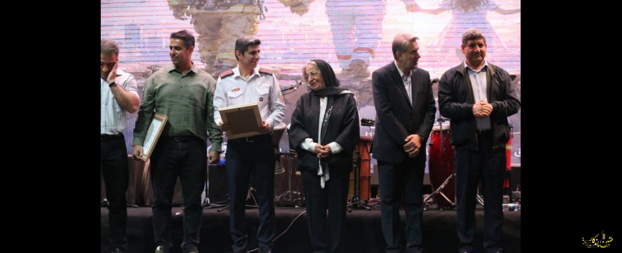 حمیدرضا نوربخش در آیین تقدیر از امدادگران آتش‌نشانی: هنر در کنار مردم و مدافعان زندگی ایستاده است
